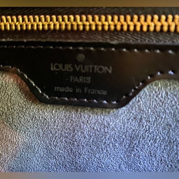 Louis Vuitton Epi Lussac/ Black - Picture 6 of 9